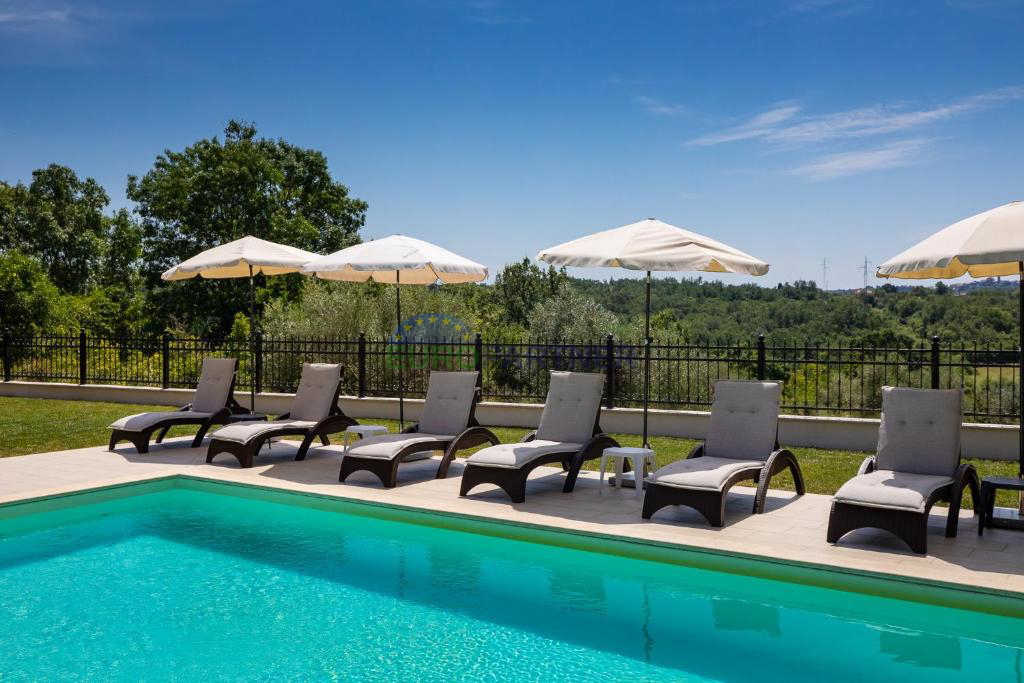 Villa esclusiva con vista mare – Umago, Istria