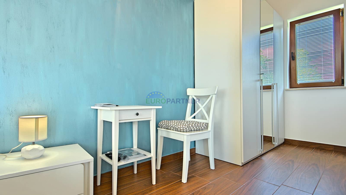 Istra, Novigrad, villa con piscina in ottima posizione