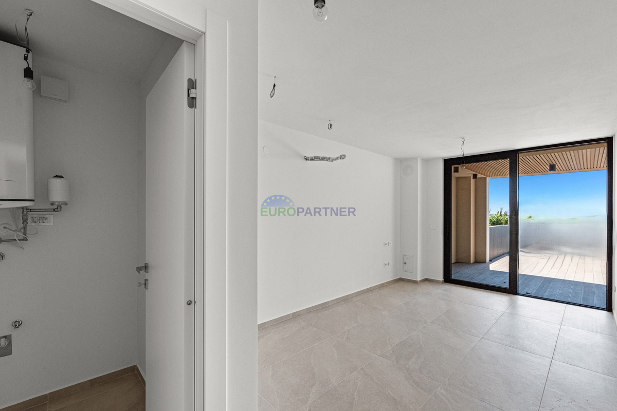 Istra, Novigrad, moderno appartamento al primo piano