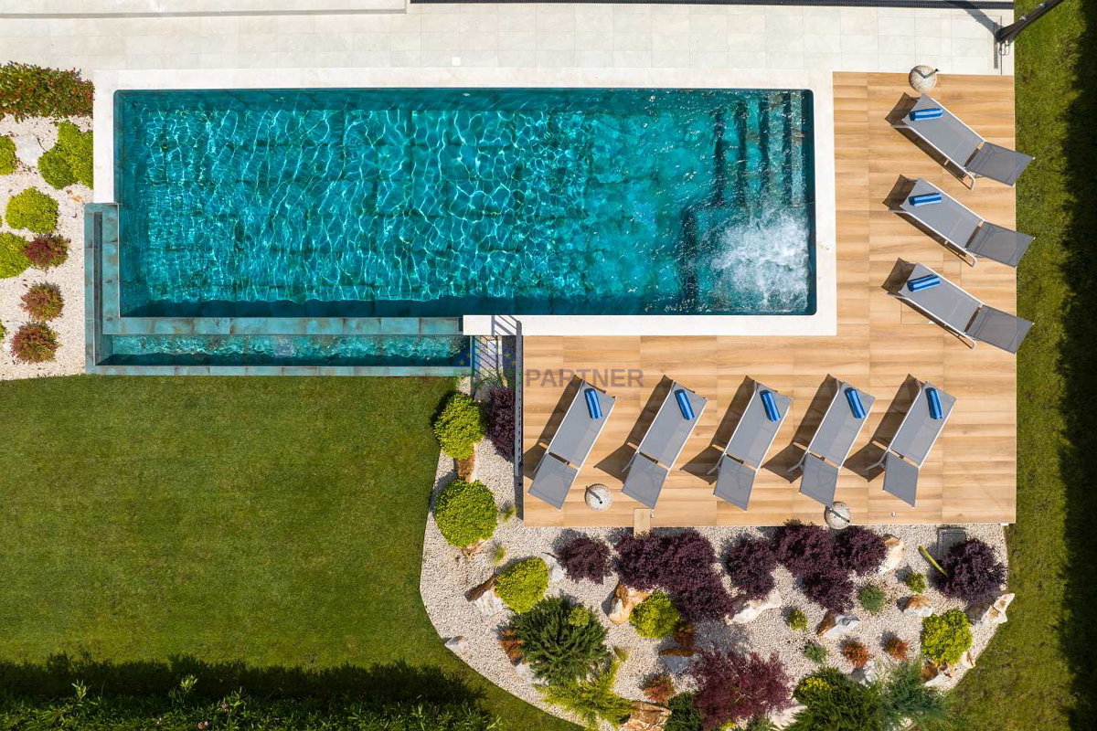 Villa moderna con vista mare, Parenzo, a 900 metri dal mare