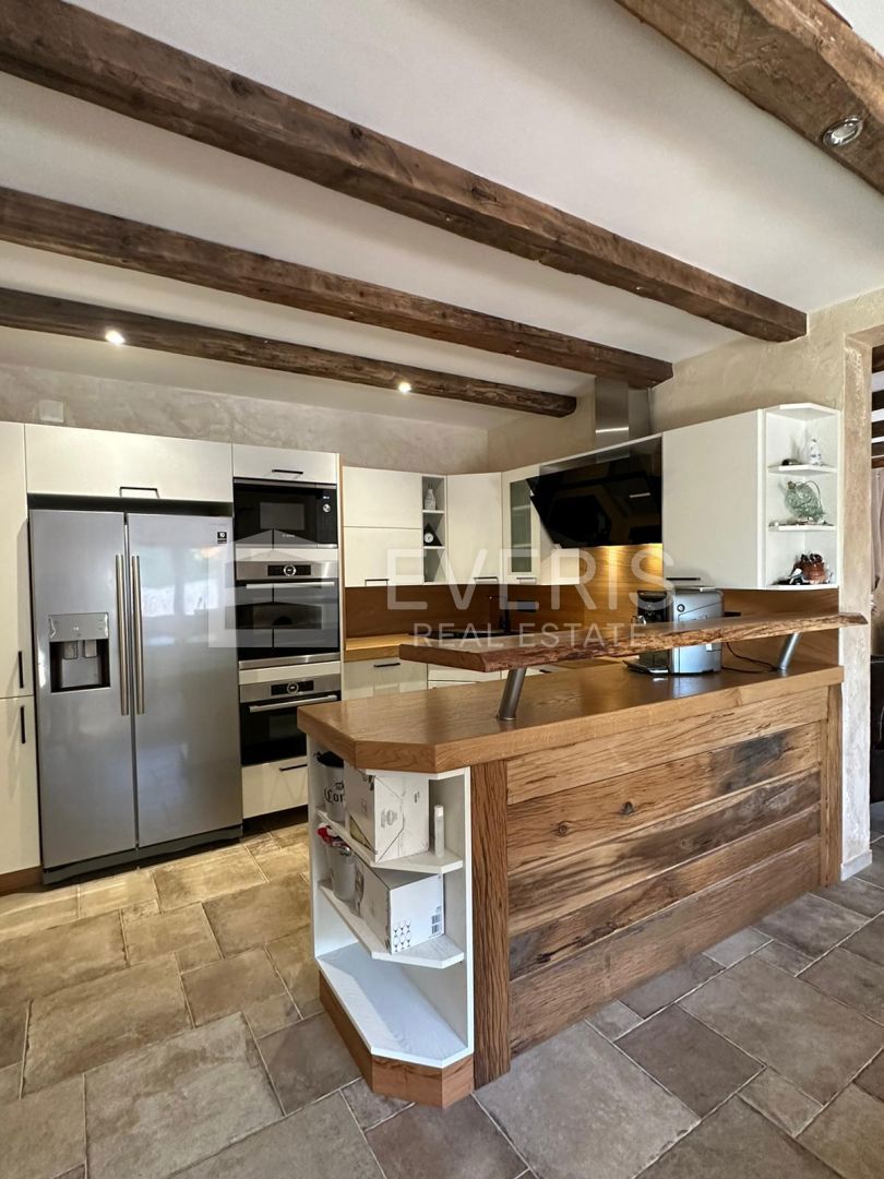 Hlapa, Dobrinj, 220m2