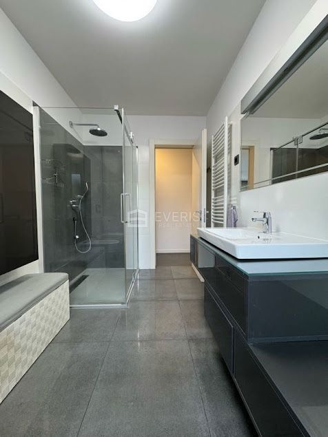 Marčeljeva Draga, Rijeka, 90m2