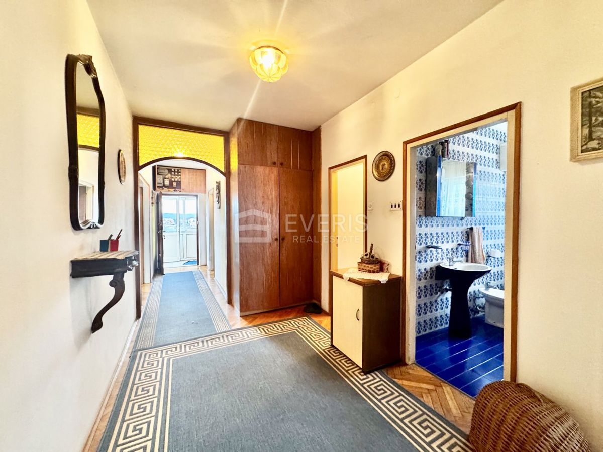 Marinici, Viskovo, 225m2