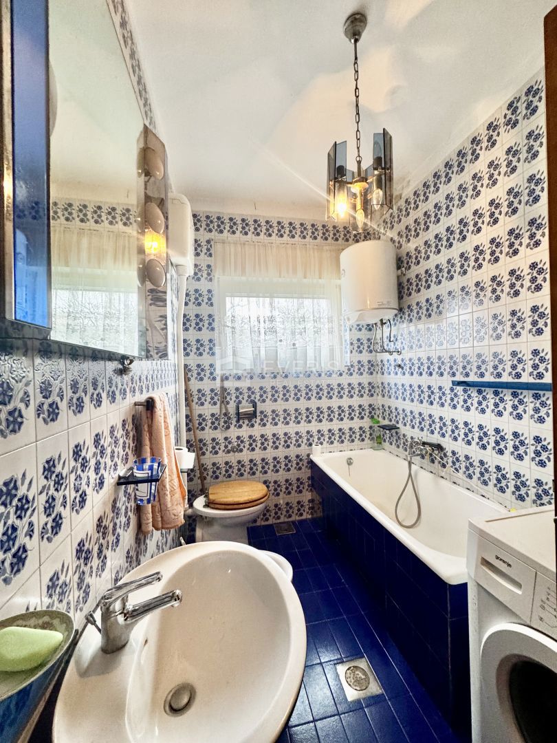 Marinici, Viskovo, 225m2