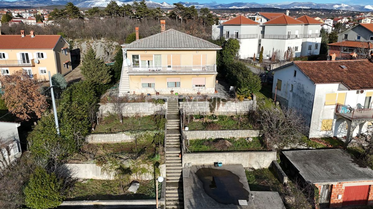 Marinici, Viskovo, 225m2