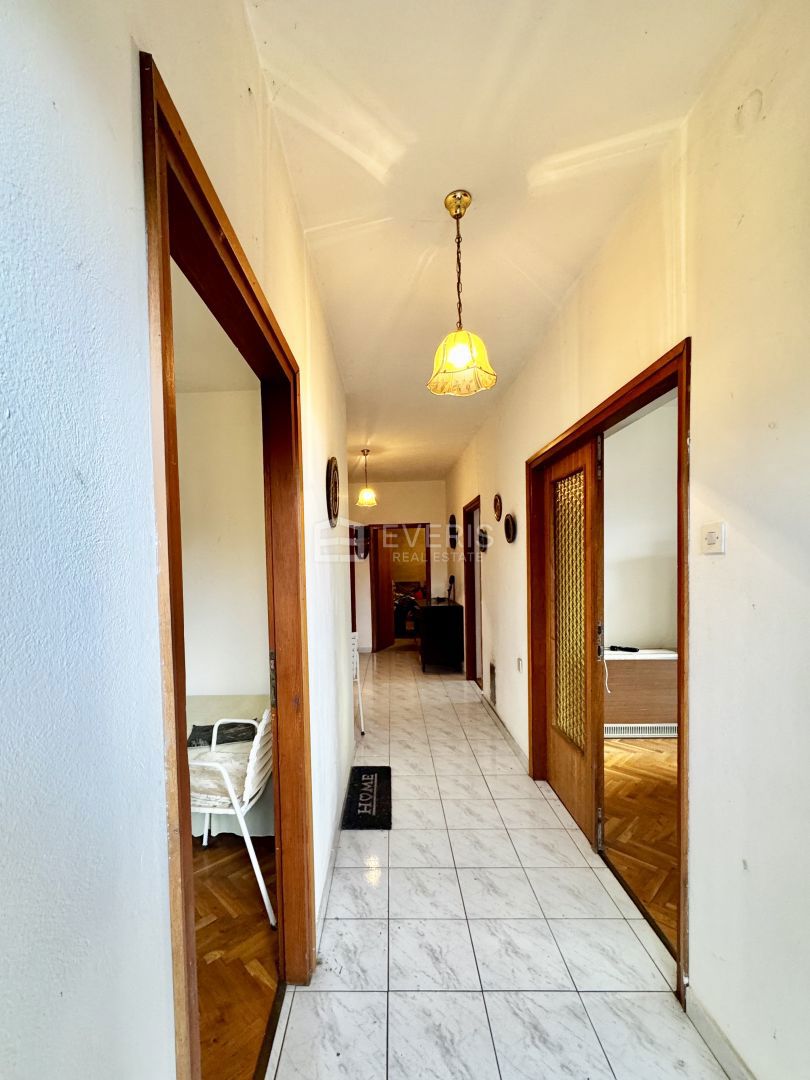 Marinici, Viskovo, 225m2