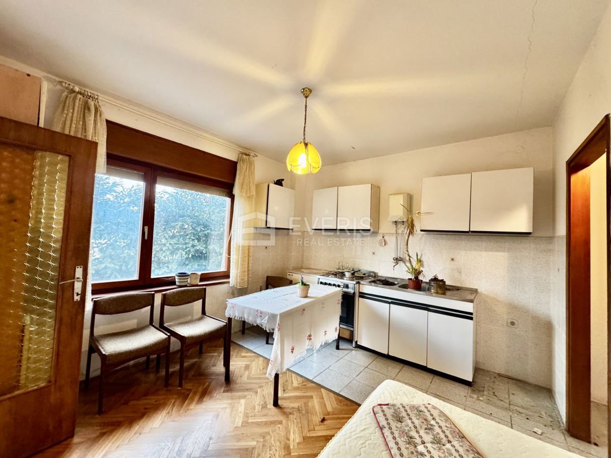 Marinici, Viskovo, 225m2