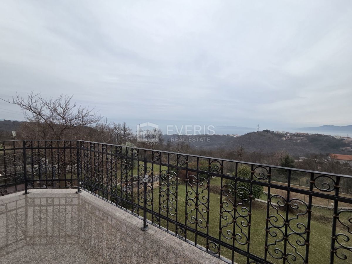 Marinići, Viškovo, 350m2