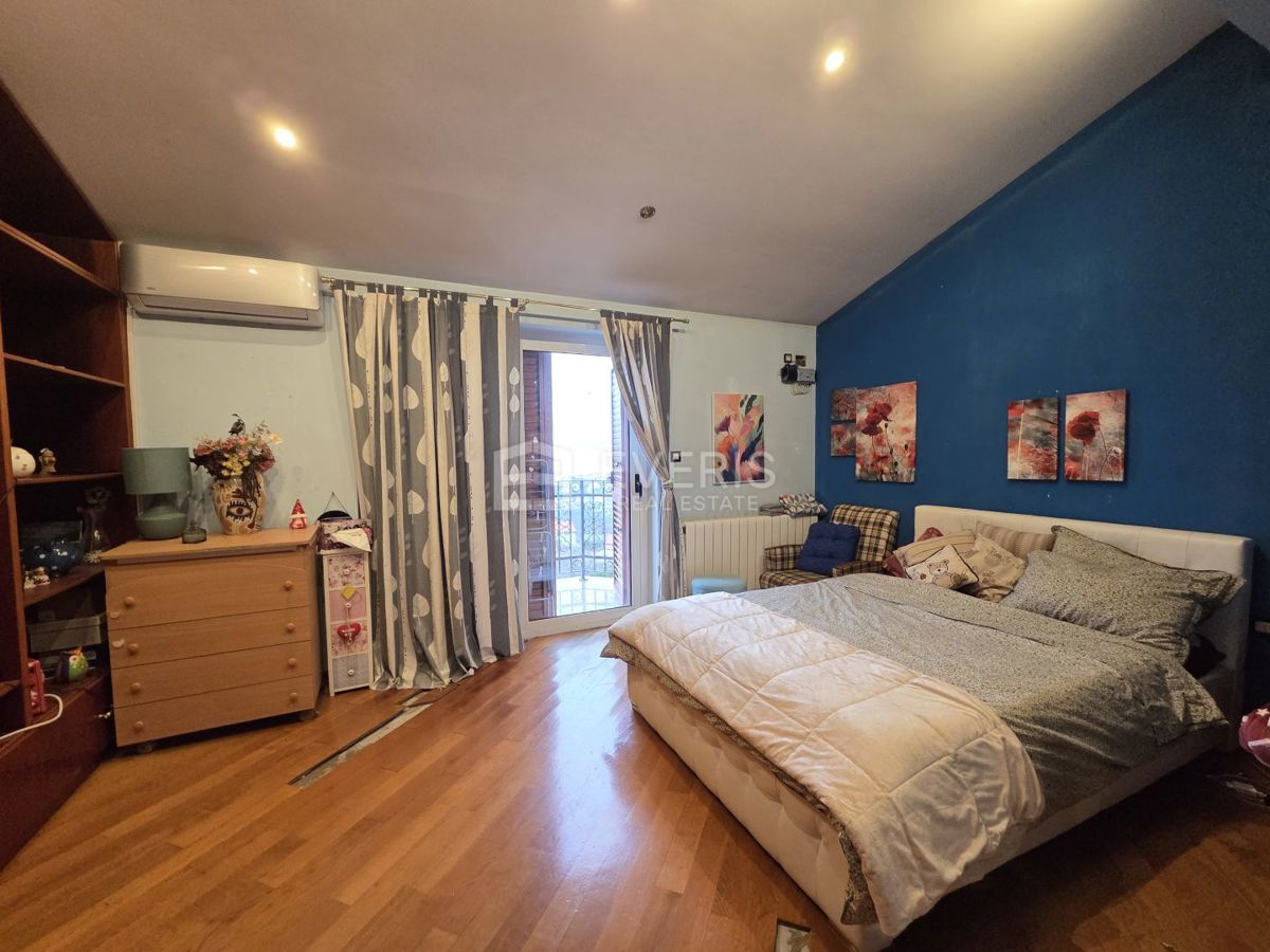 Marinići, Viškovo, 350m2