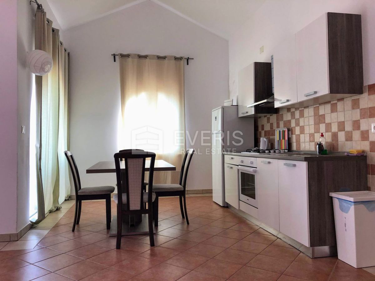 Jurandvor, Baška, 400m2