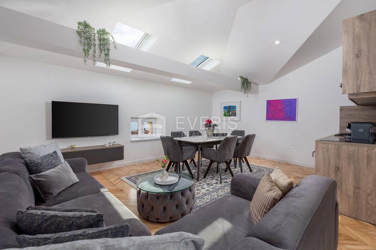 Opatija - Centar, Opatija, 74,22m2