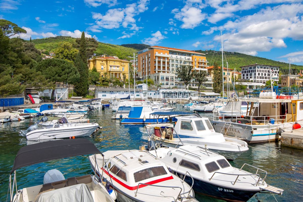 Opatija - Centar, Opatija, 74,22m2