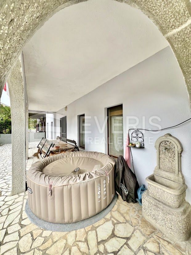 Škurinje, Rijeka, 212m2