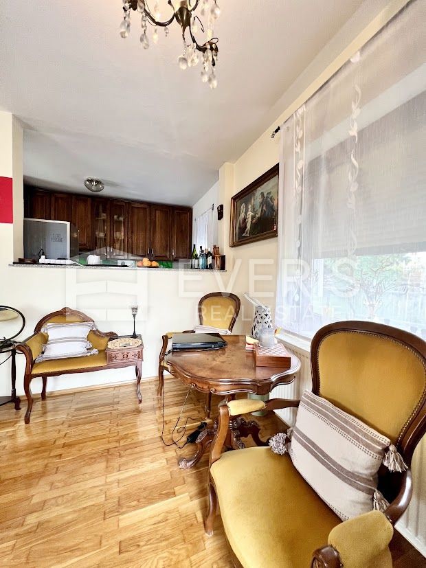 Škurinje, Rijeka, 212m2