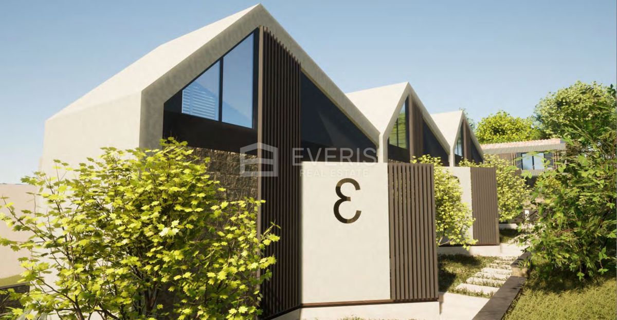 Sveta Marina, Raša, 865m2