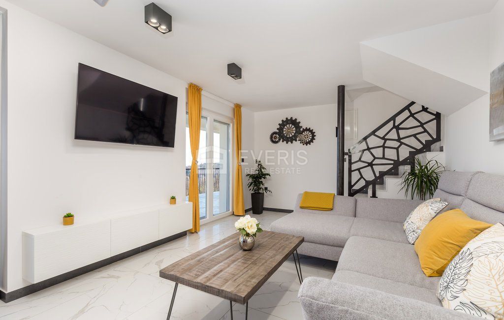 Poljane, Opatija - Okolica, 180m2