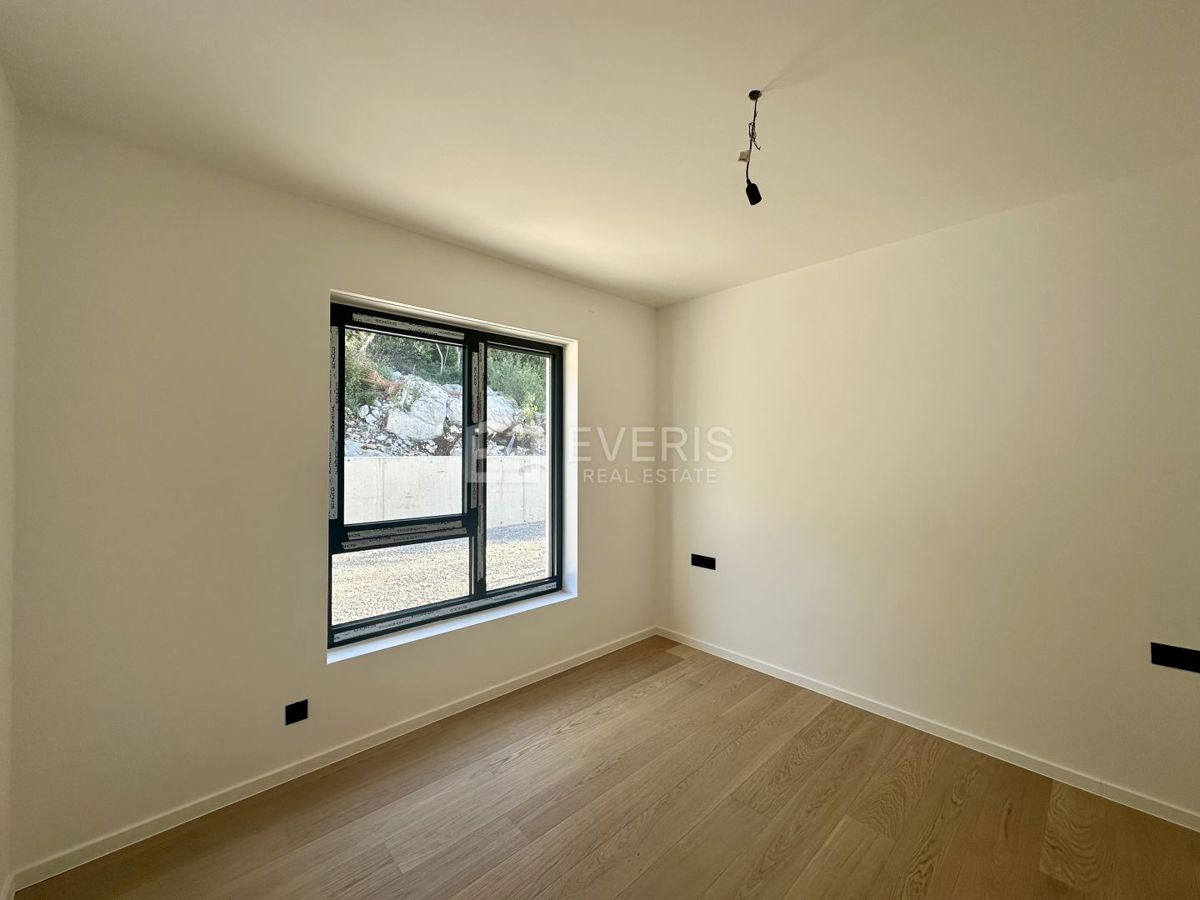 Bivio, Rijeka, 43,49m2