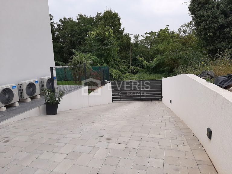 Ičići, Opatija - Okolica, 180m2