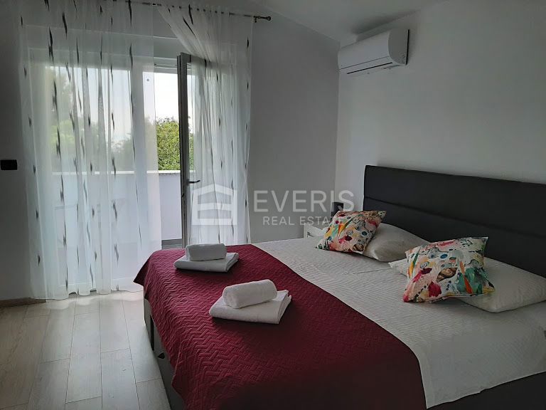 Ičići, Opatija - Okolica, 180m2