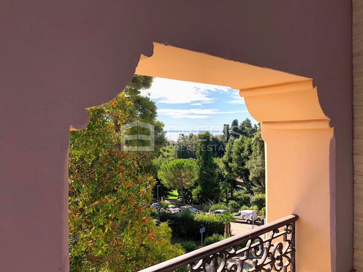 Opatija - Centar, Opatija, 100m2