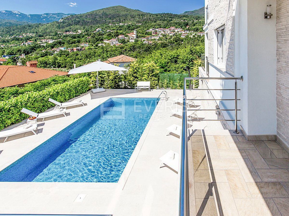 Poljane, Opatija - Okolica, 275m2