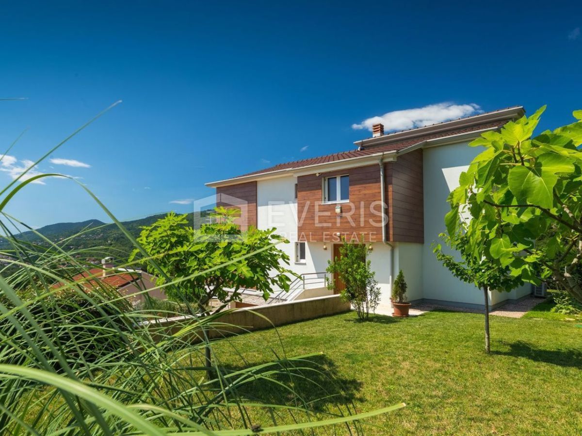 Poljane, Opatija - Okolica, 275m2