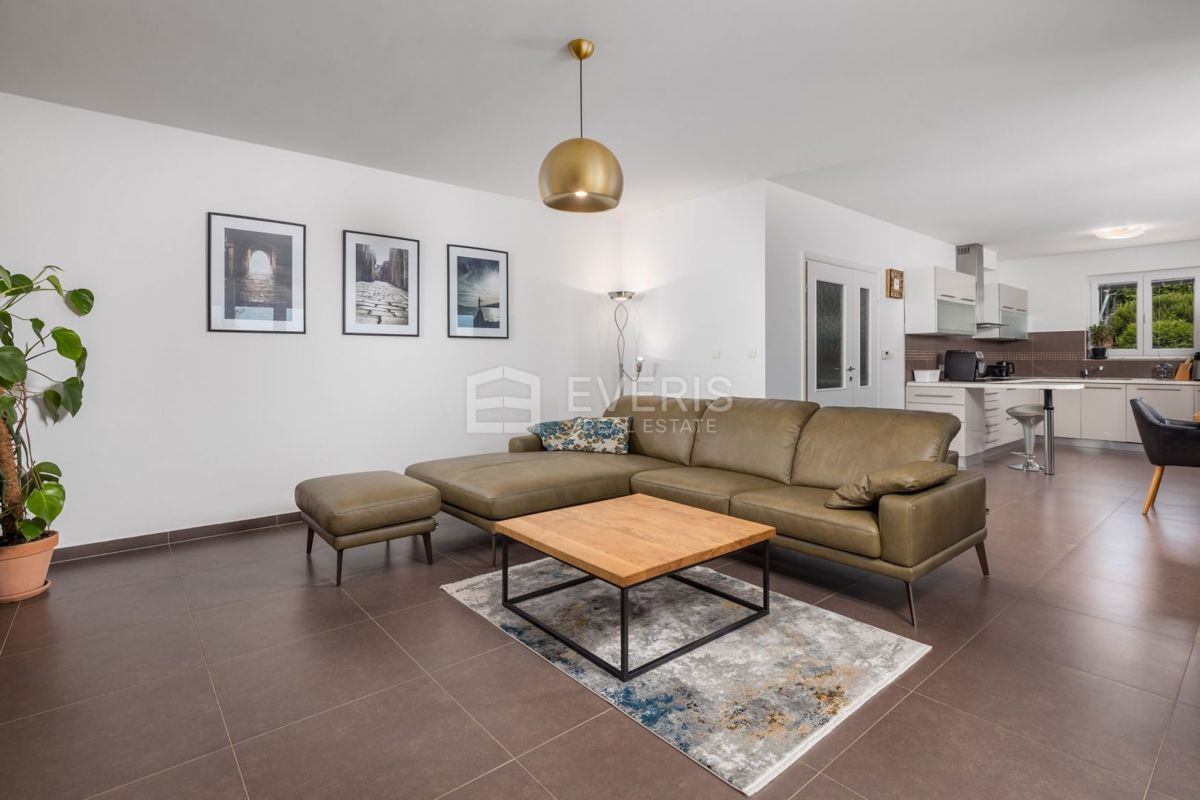 Veprinac, Opatija - Okolica, 192m2