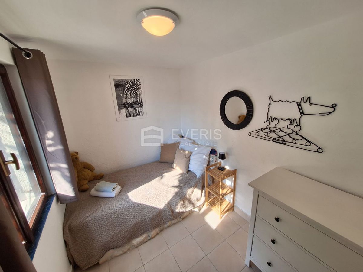 Mošćenička Draga, casa con 4 appartamenti, vista mare, giardino