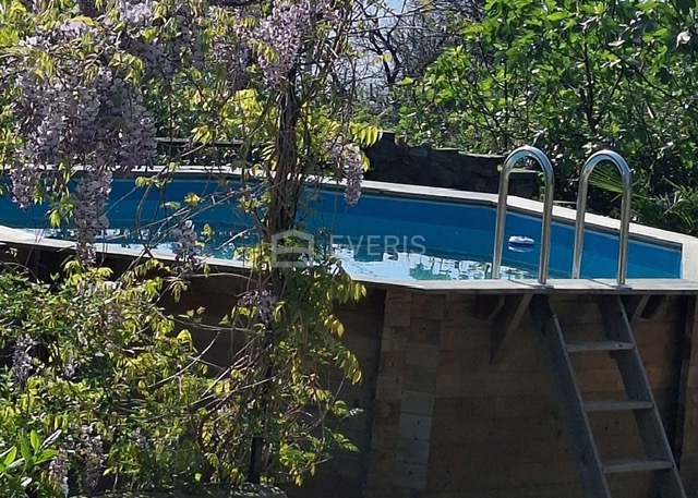 Mošćenička Draga, casa con 4 appartamenti, vista mare, giardino