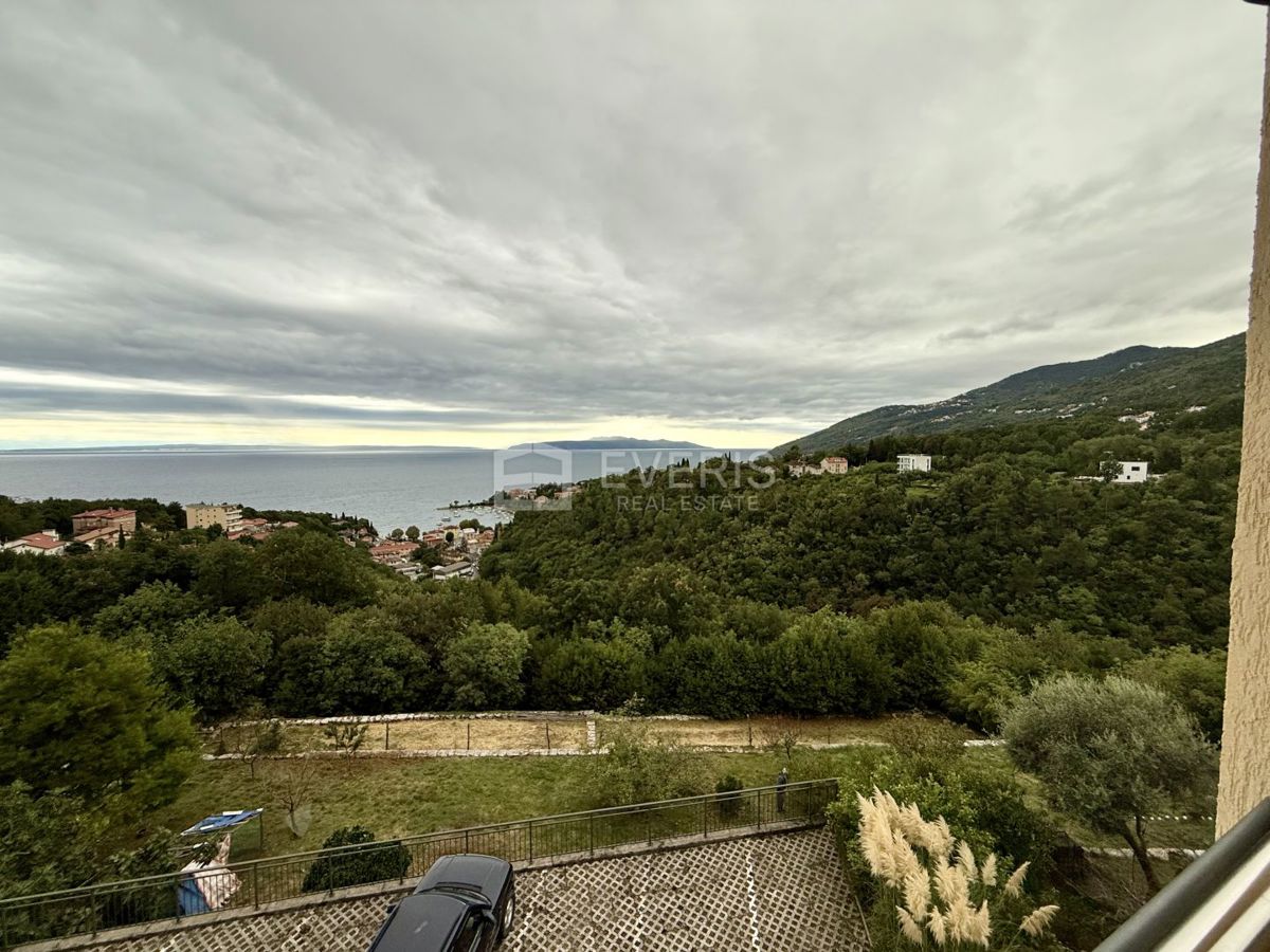 Ičići, Opatija - Okolica, 68m2