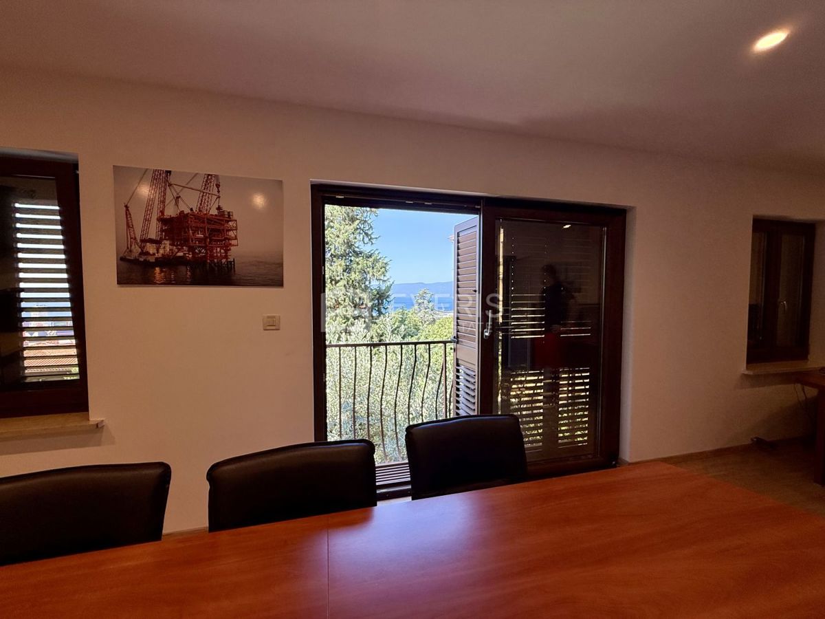 Bulevard, Rijeka, 200m2