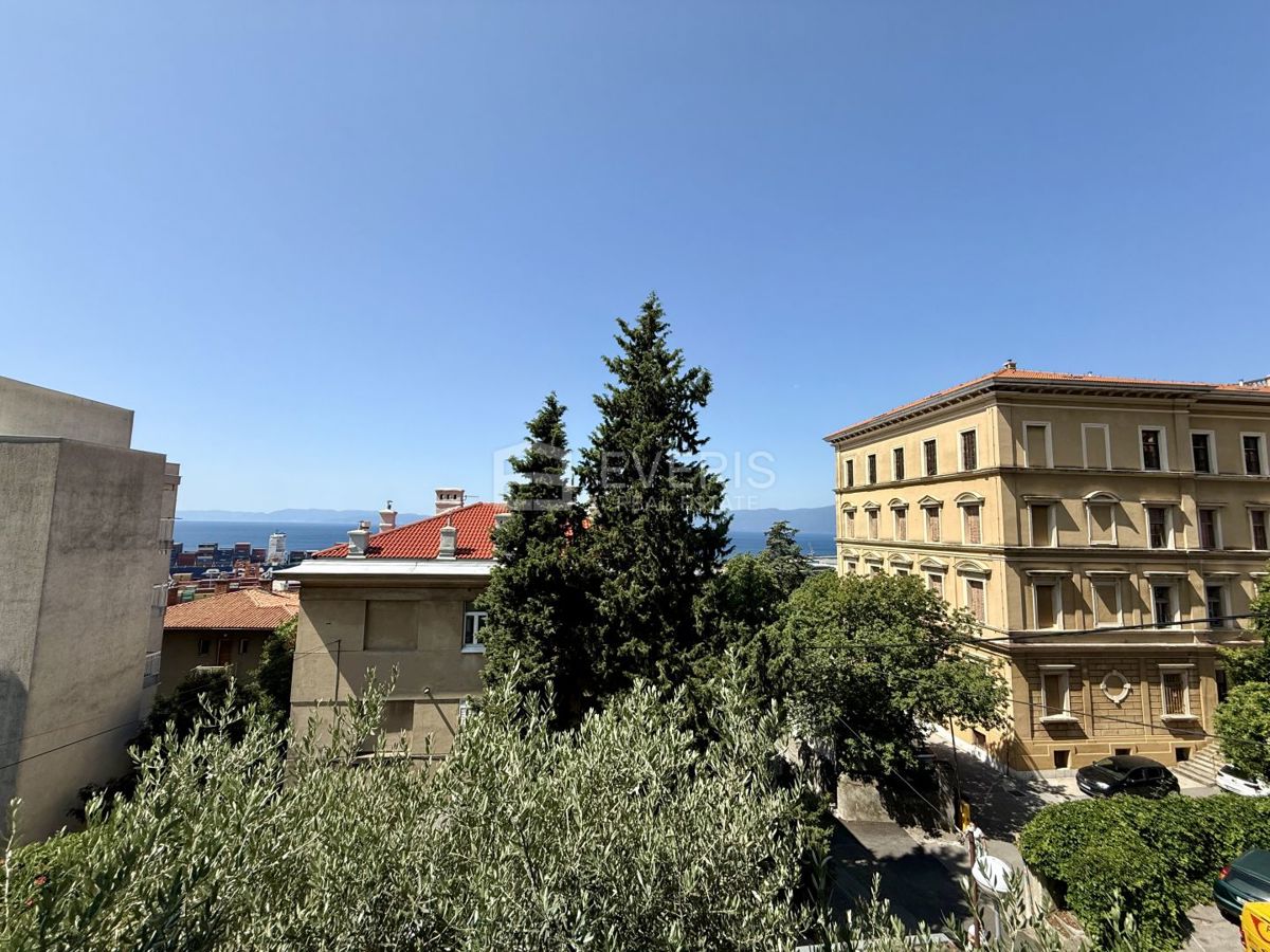 Bulevard, Rijeka, 200m2