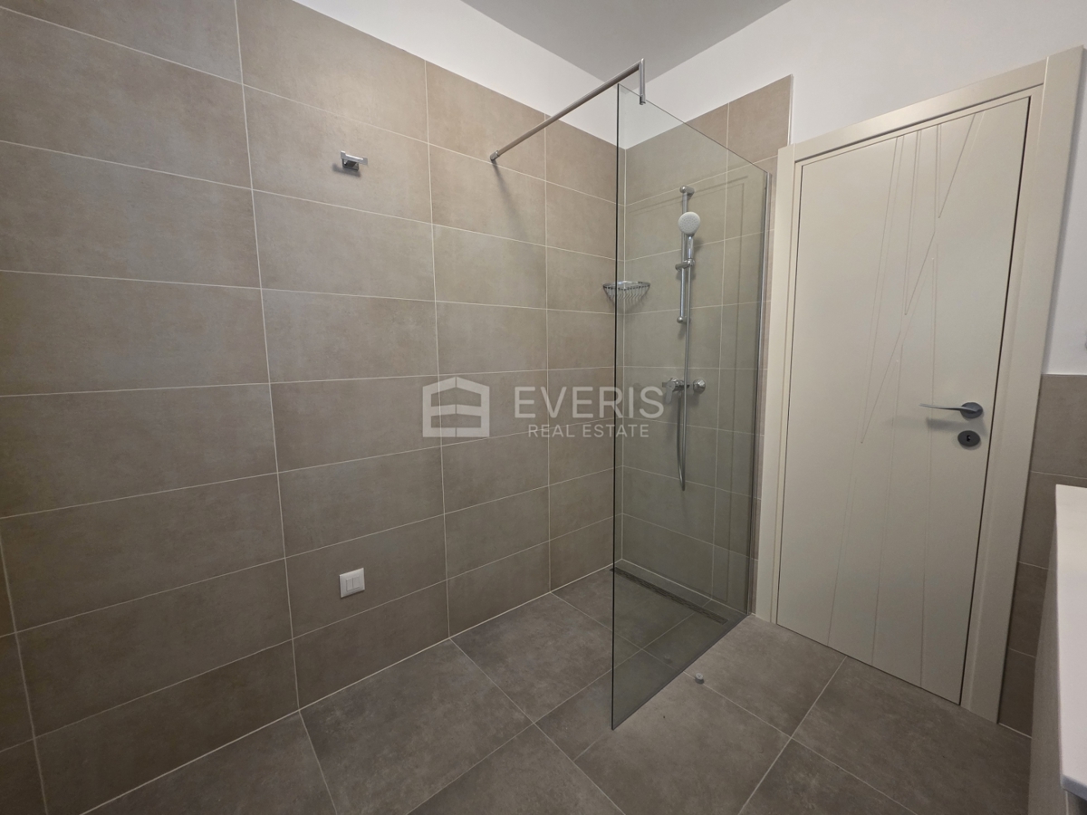 Poljane, Opatija - Okolica, 180m2