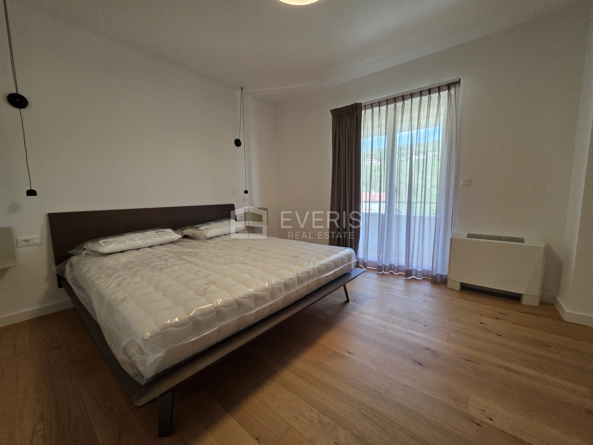 Poljane, Opatija - Okolica, 180m2