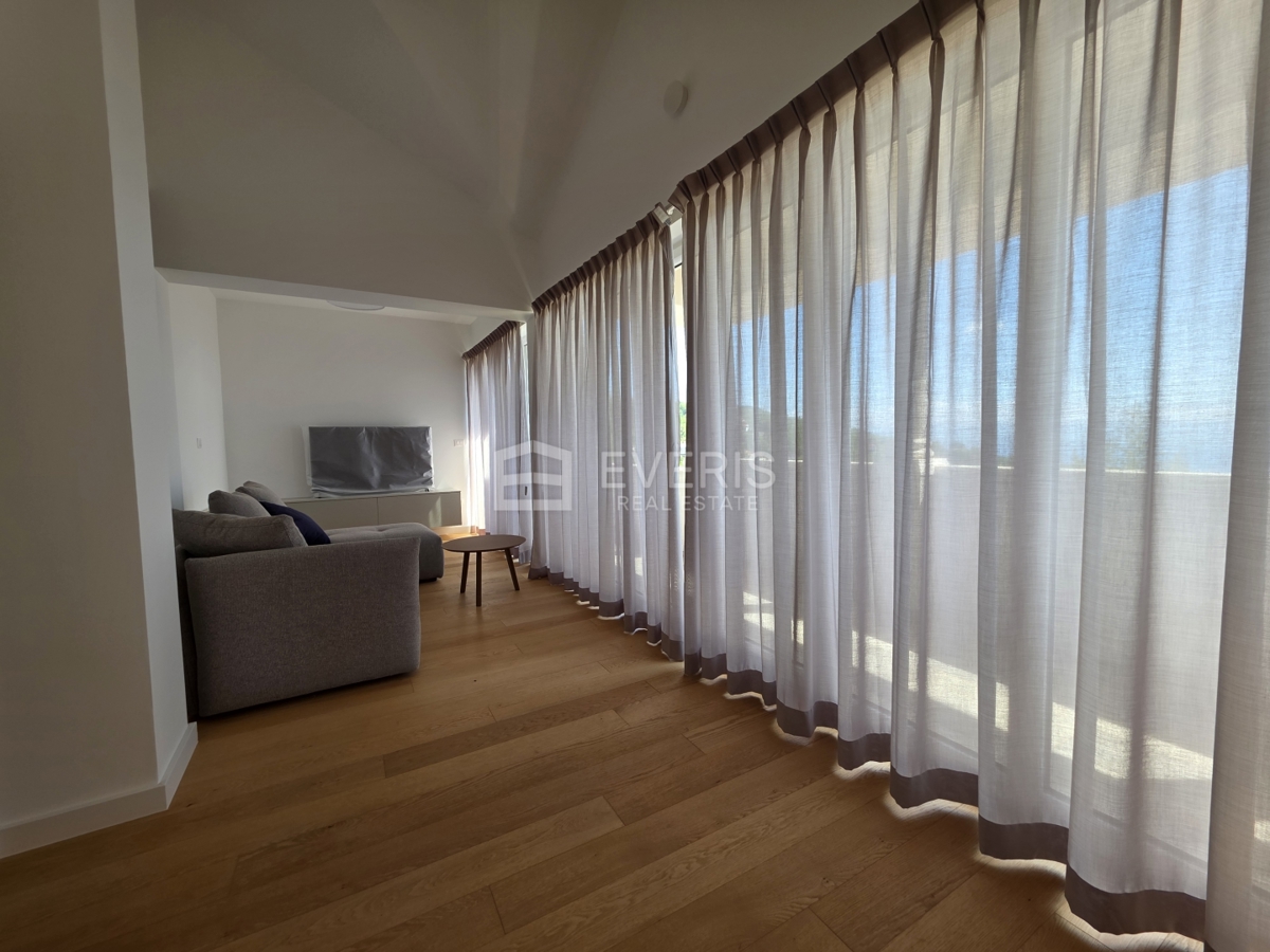 Poljane, Opatija - Okolica, 180m2