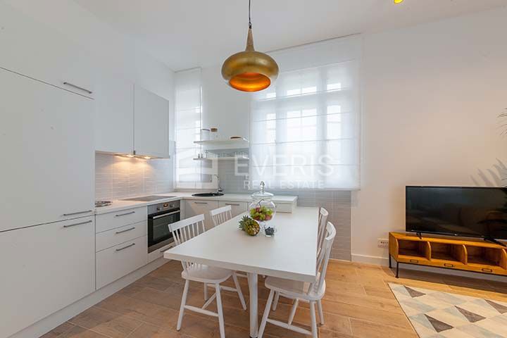 Opatija - Centar, Opatija, 200m2