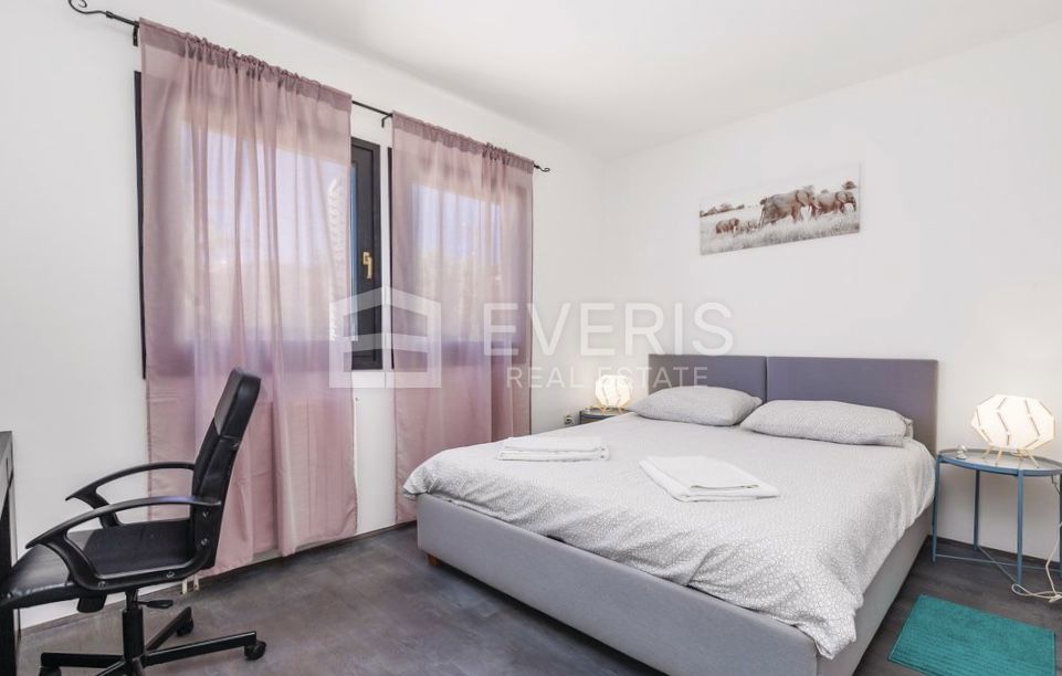 Pobri, Opatija - Okolica, 150m2