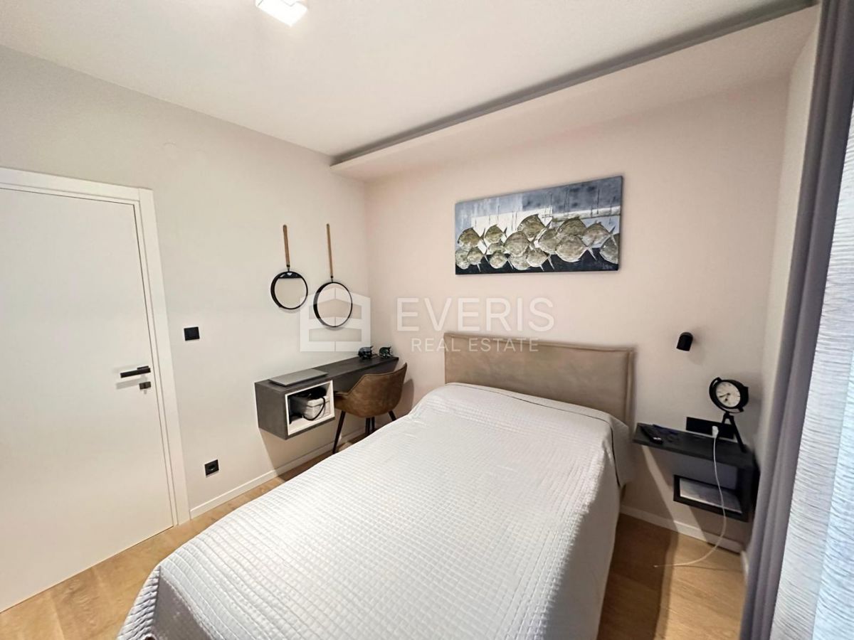 Hosti, Rijeka, 217m2