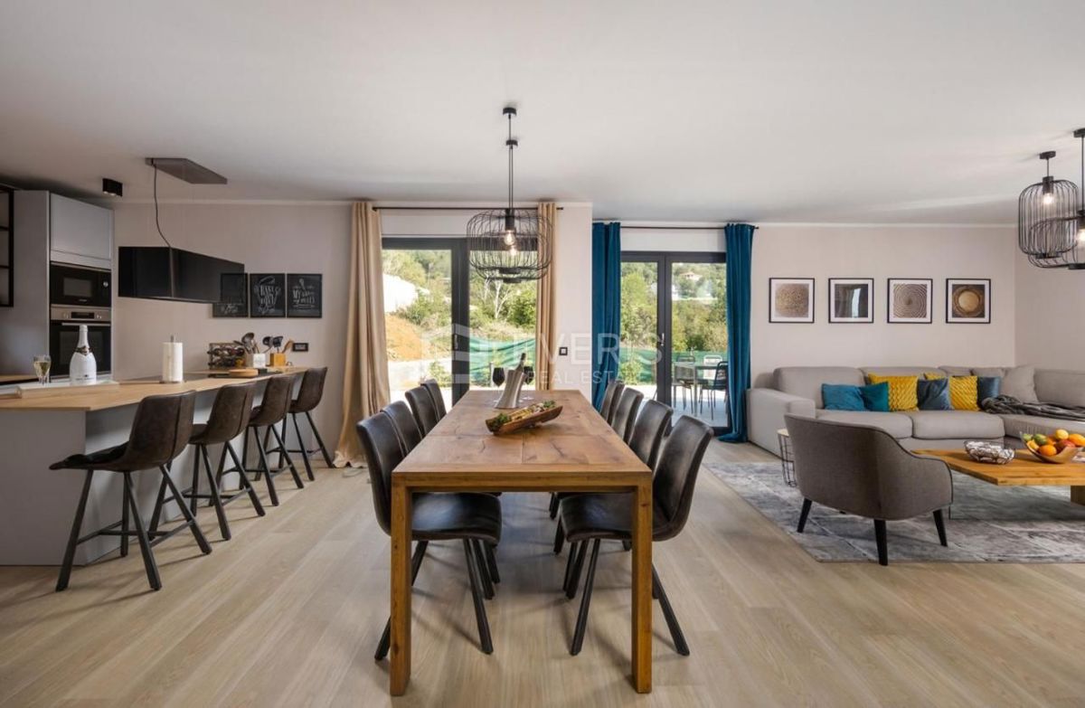 Ičići, Opatija - Okolica, 163m2