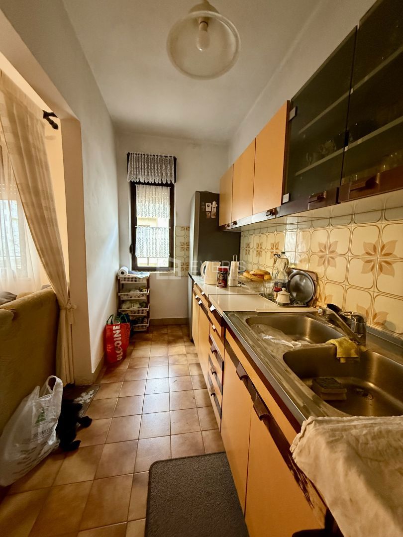 Srdoči, Rijeka, 378m2