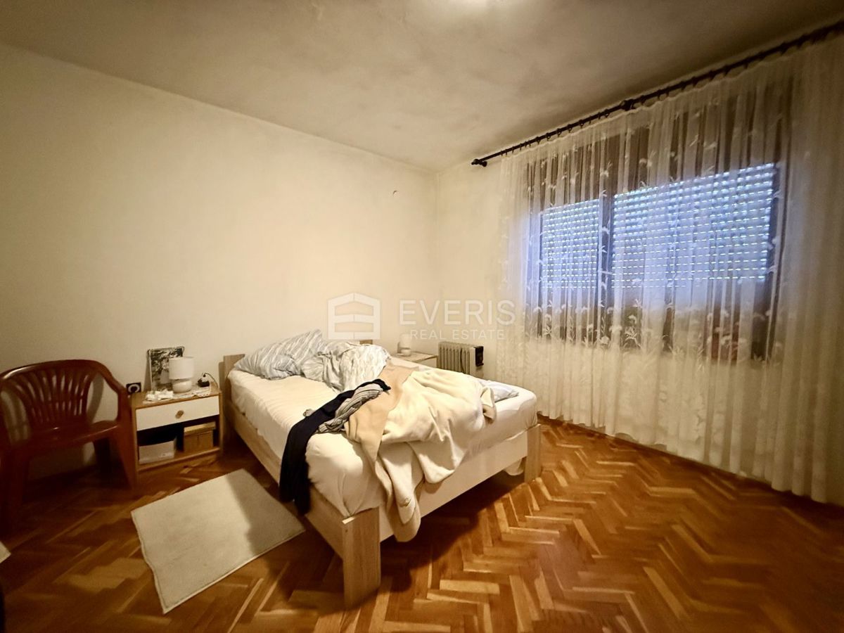 Srdoči, Rijeka, 378m2