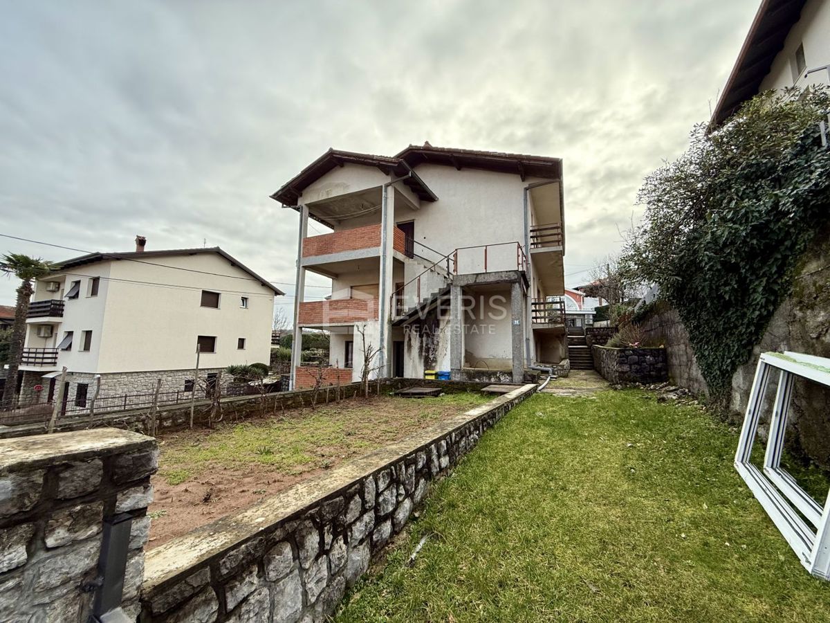 Srdoči, Rijeka, 378m2