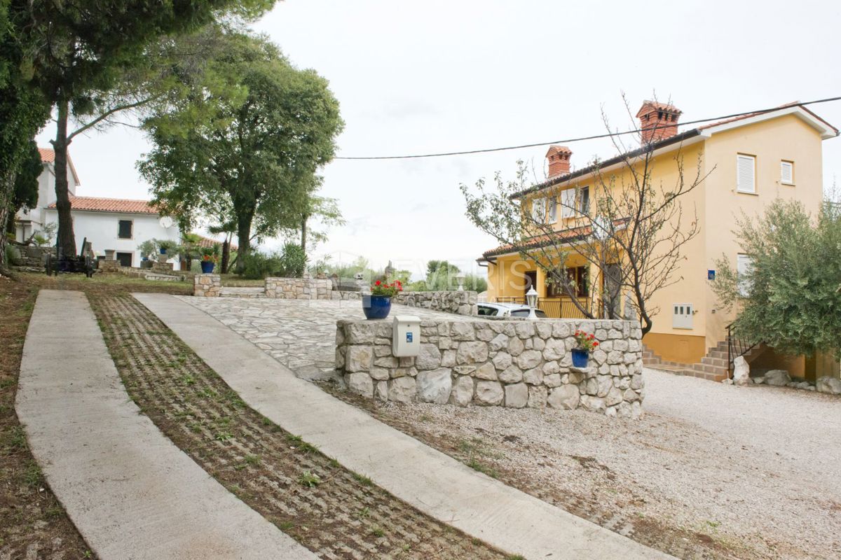 Labin, 400m2