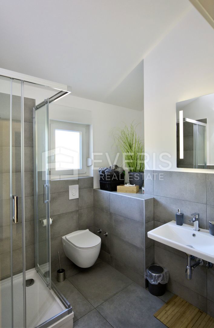 Škurinje, Rijeka, 97,96m2