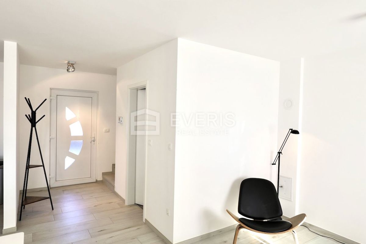 Škurinje, Rijeka, 97,96m2