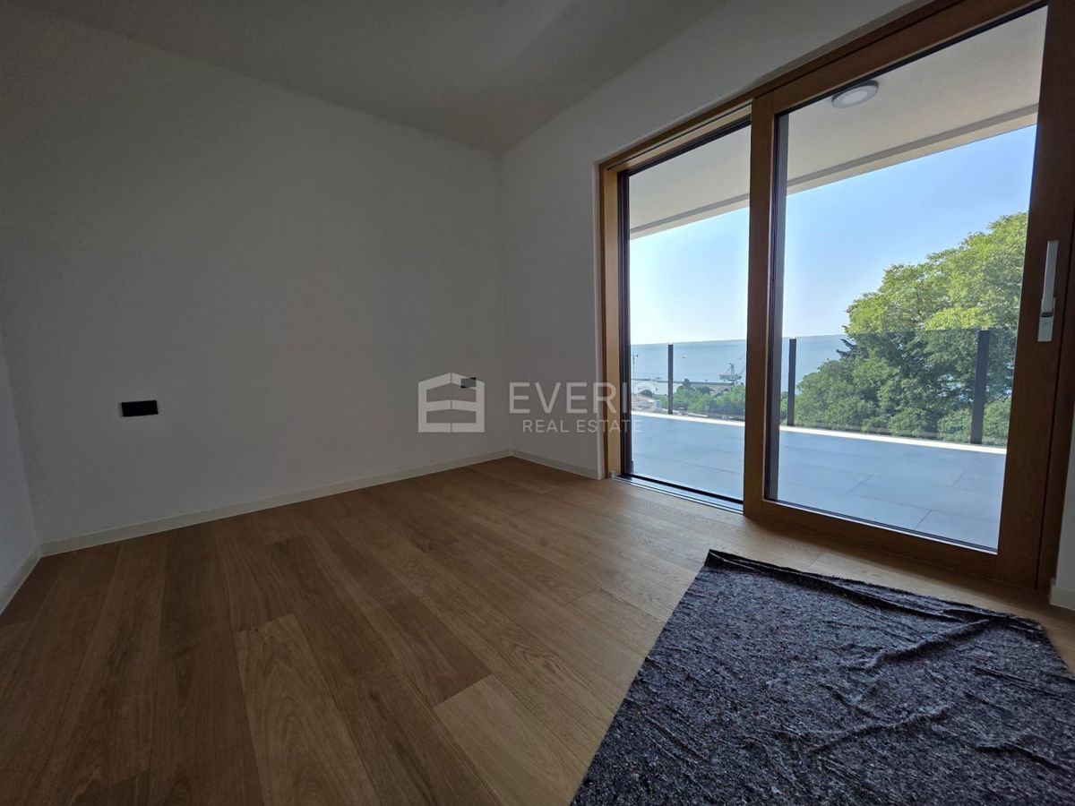 Kantrida, Rijeka, 164m2