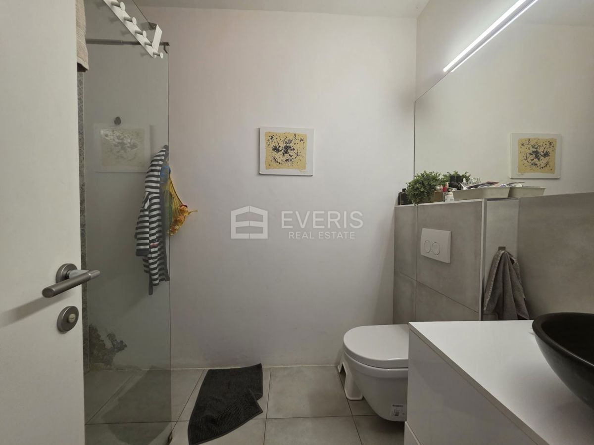 Rešetari, Kastav, 72m2