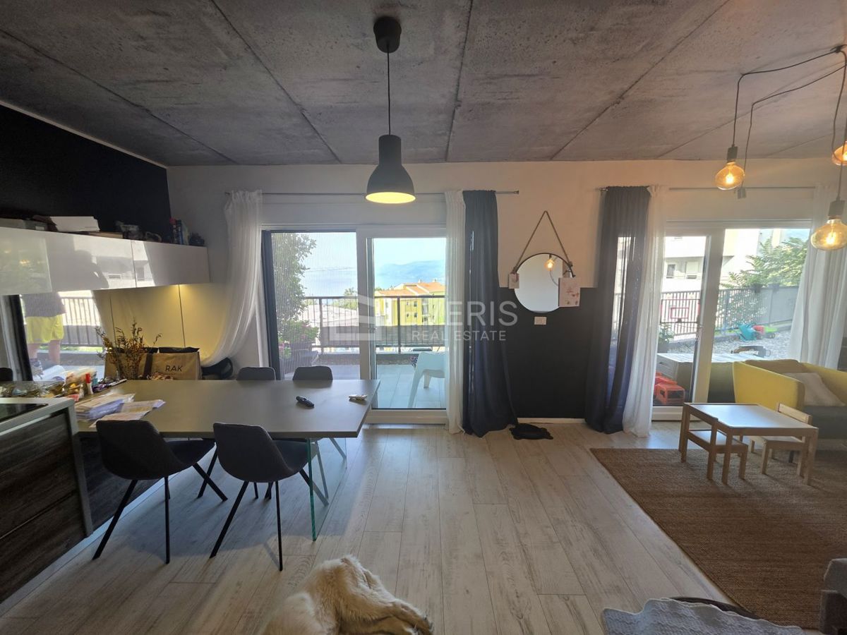 Rešetari, Kastav, 72m2