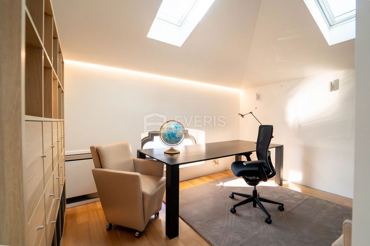 Pećine, Rijeka, 286 m2