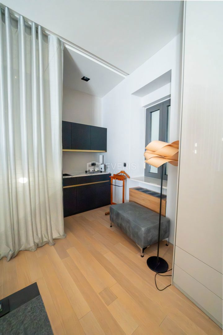 Pećine, Rijeka, 286 m2